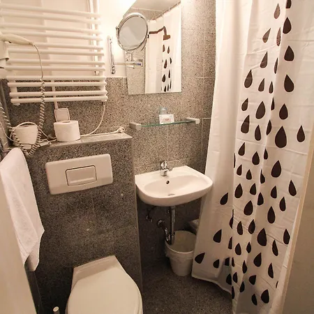 Penzion Deutsches Haus 3*