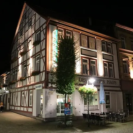 Deutsches Haus בית הארחה