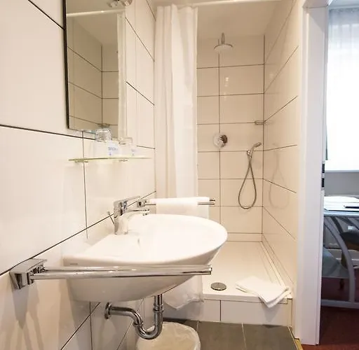 Deutsches Haus 3*